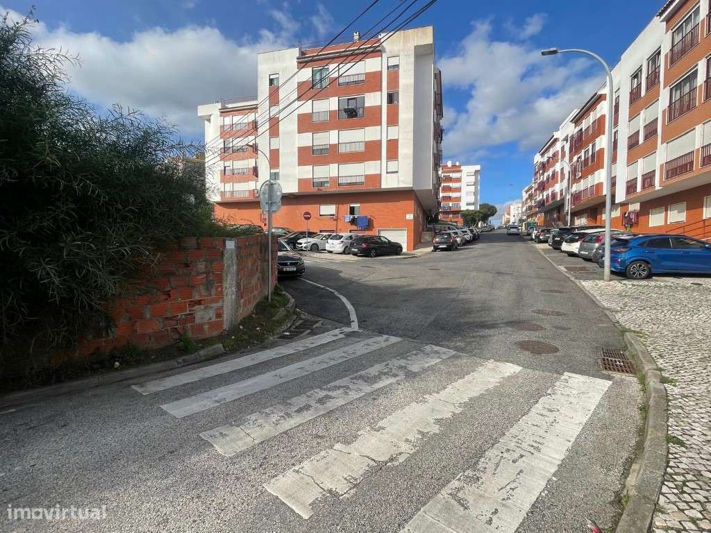 Terreno Urbano na Mina de Água - Construa a Sua Moradia de Sonho ou...-18