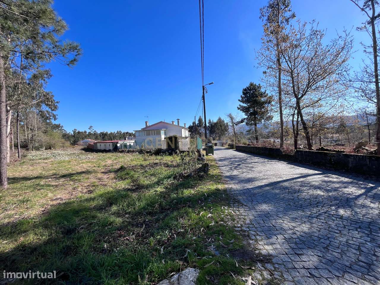 Terreno com 1040m2 de construção - Forjães, Esposende - Grande imagem: 4/14