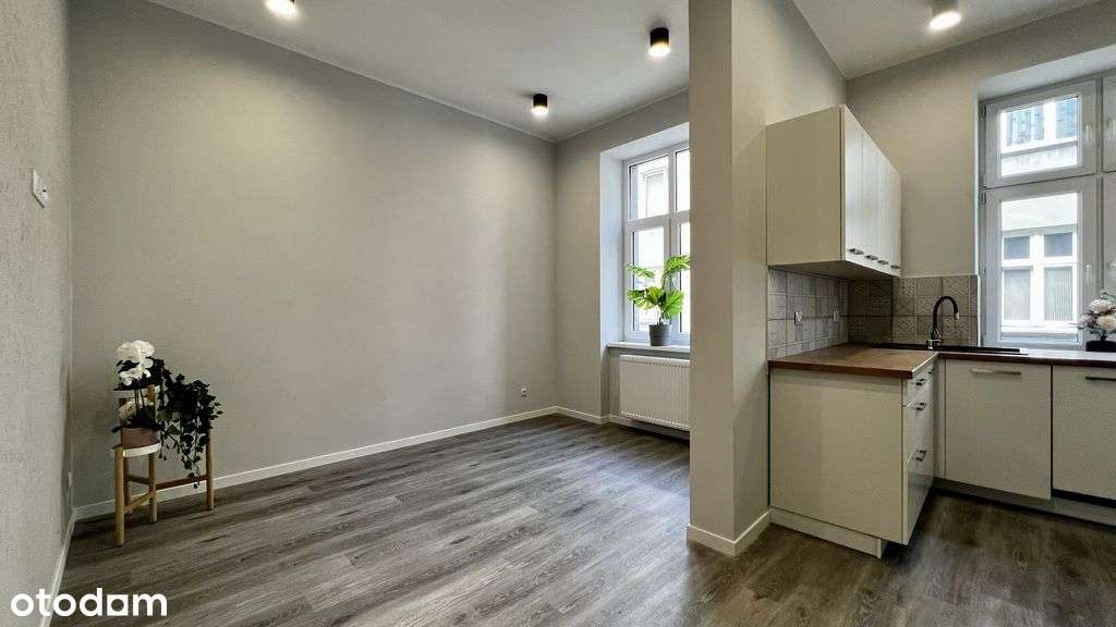 Kawalerka w centrum- al. 1 Maja 35 - Pełny obrazek: 1/7