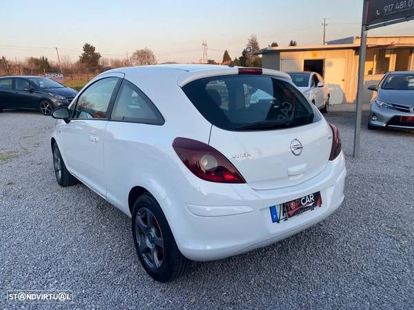 Opel Corsa 1.3 CDTi Enjoy ecoFLEX - 4