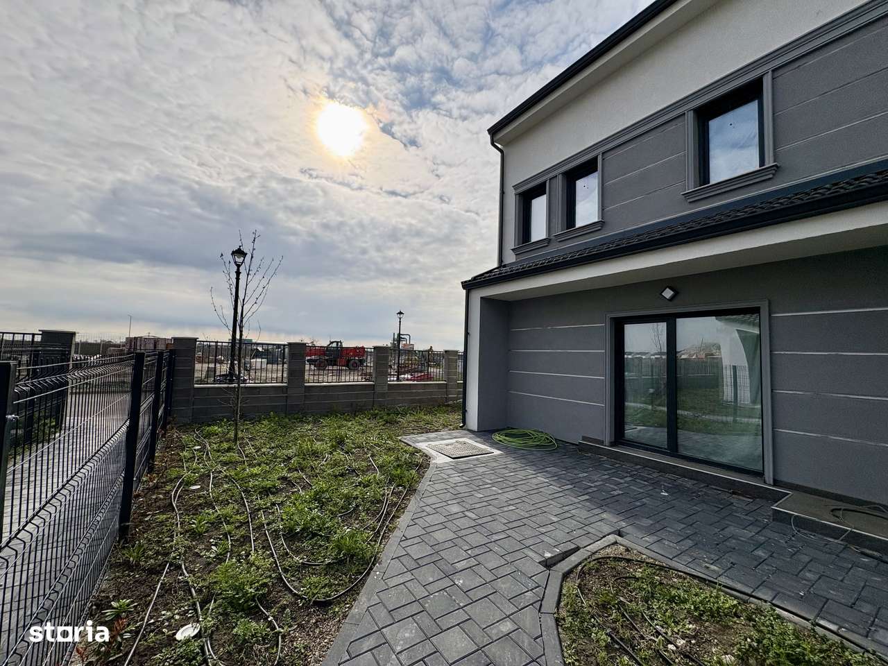 Dezvoltator| curte 80 mp| 4 camere | 126 mp utili | Cartier Privat-0