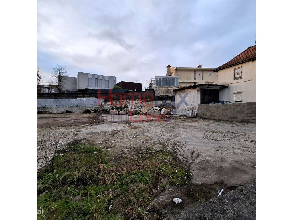 Terreno com 1260 m² em Vilela-20