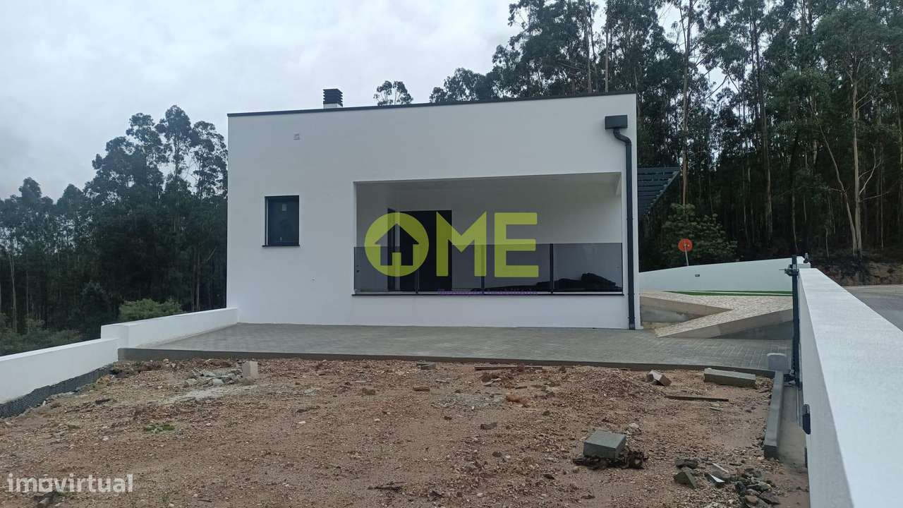 Moradia Térrea Moderna T3!-7