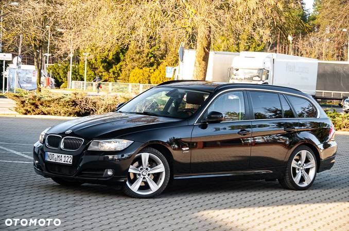 BMW Seria 3 330d xDrive - 11