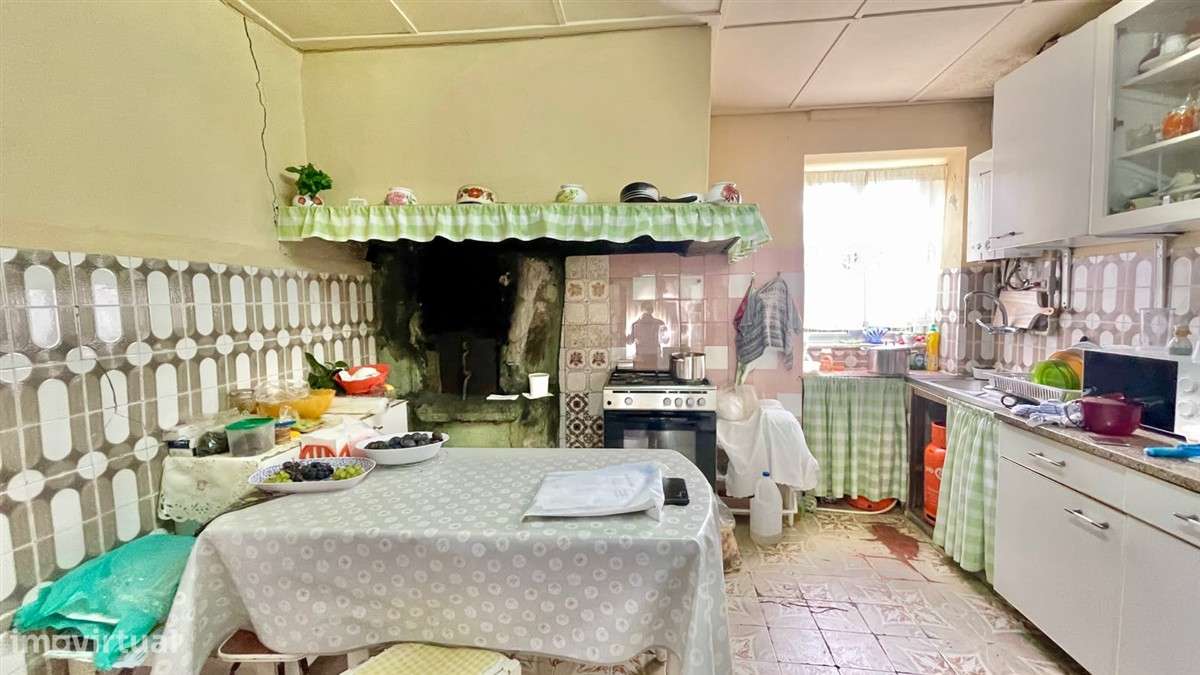 Casa T2 para remodelar-Beiriz-Póvoa de Varzim-16