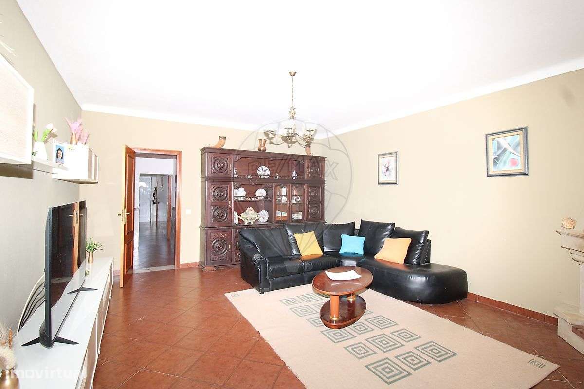 Moradia T5 para venda - Grande imagem: 2/32