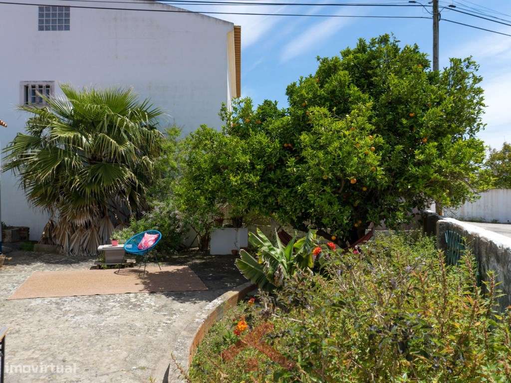 Moradia Renovada Perto Praias-50