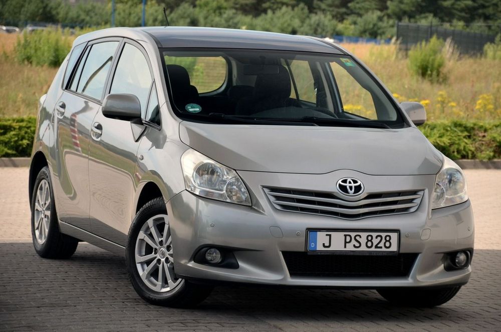 Toyota Verso 2012