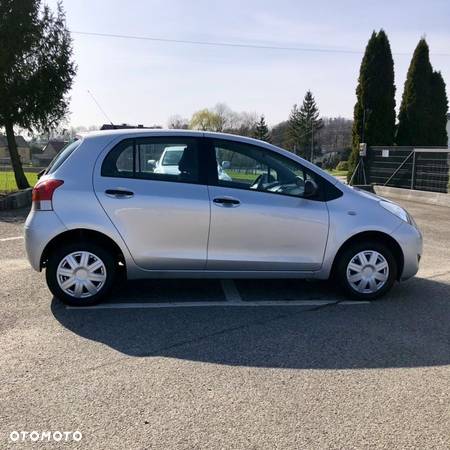 Toyota Yaris 1.0 Terra - 3