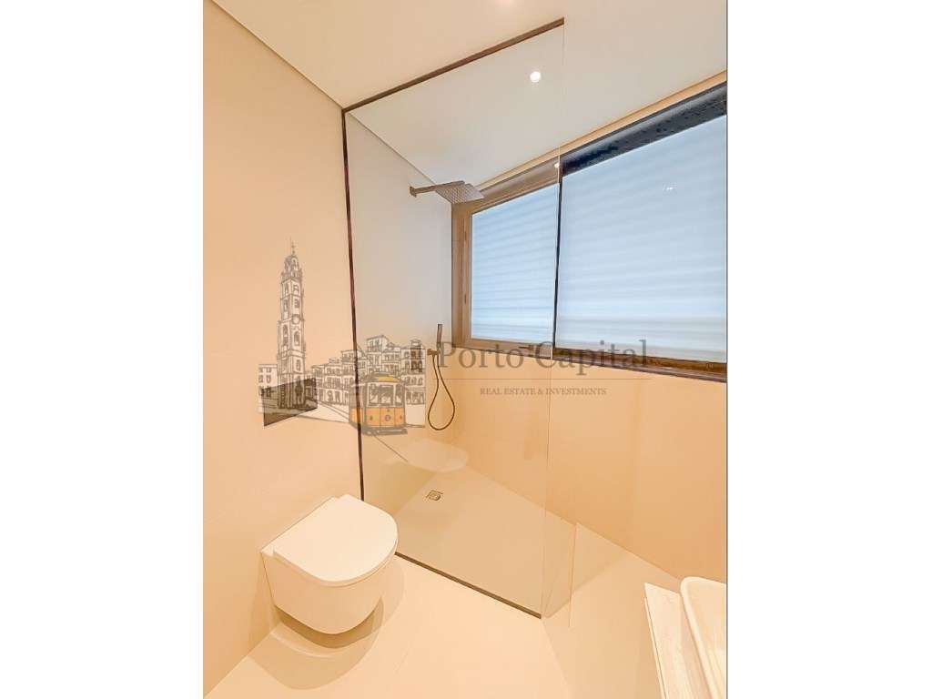 EXCELENTE APARTAMENTO T1, COM COZINHA EQUIPADA, VARANDA (28,77 M2),...-11