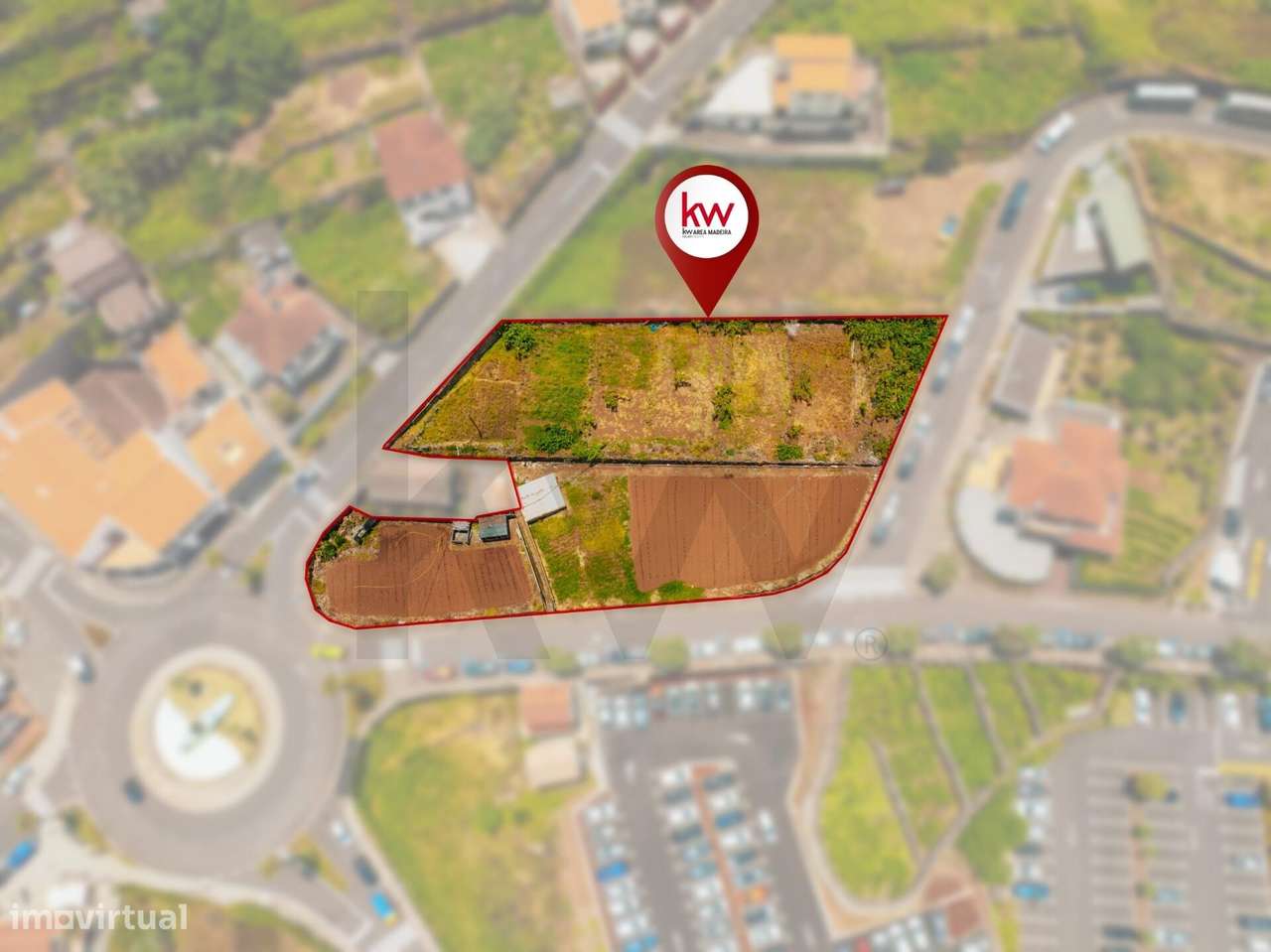 Terreno Urbano com 2 876 m2 no Centro de Porto Moniz - Grande imagem: 4/30