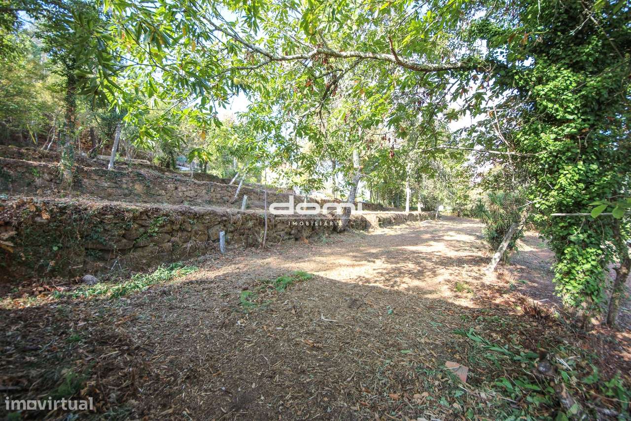 Terreno com viabilidade de construção em São Pedro do Sul - Grande imagem: 4/8