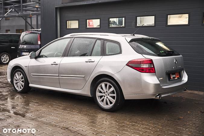 Renault Laguna ENERGY dCi 130 FAP Start & Stop Bose Edition - 9