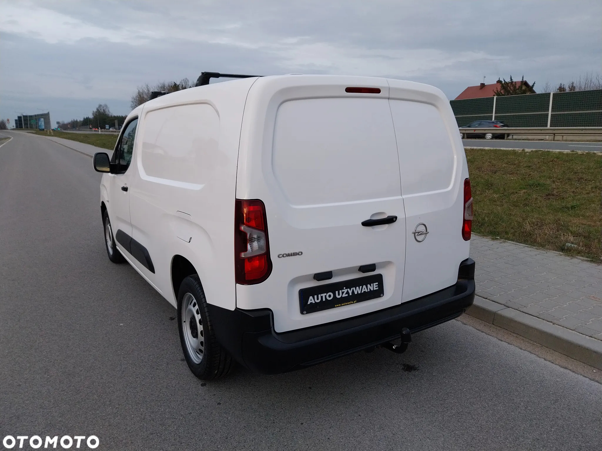 Opel Combo L2 Long / 1.5 Diesel E6 102 KM - 10