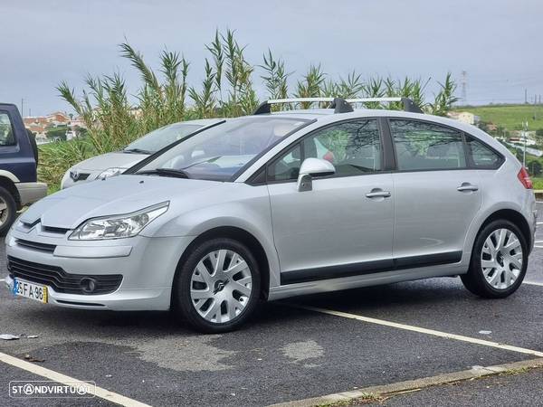 Citroën C4 1.6 HDi 110 Exclusive - 1