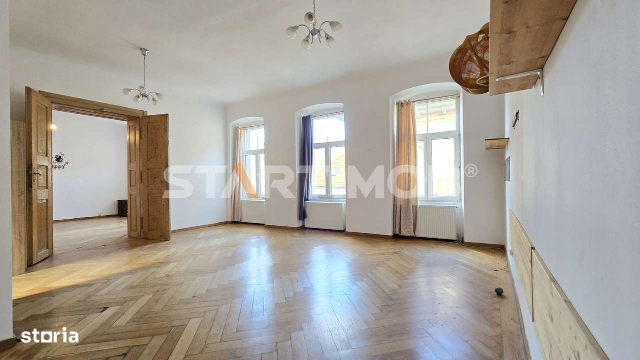 REZERVAT  : Apartament Centru Istoric zona Bisericii Negre - Imagine principală: 1/20
