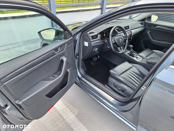 Skoda Superb 2.0 TDI SCR Style DSG - 16