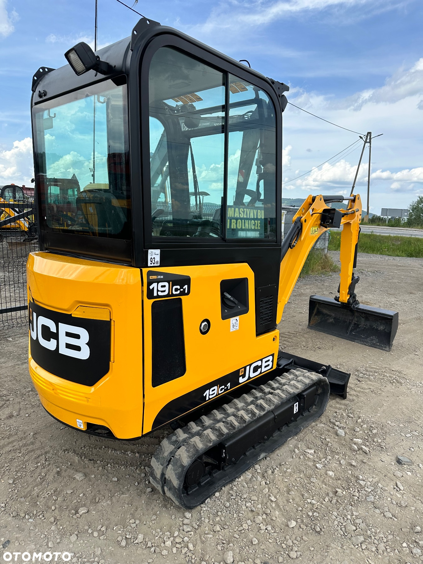 JCB 19C1 - 15