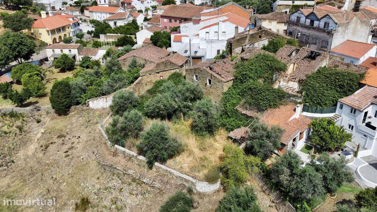 Moradia para Restaurar T0 Venda em Cebolais de Cima e Retaxo,Castelo B-5