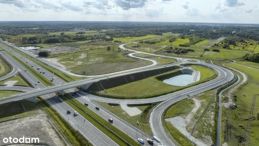 300 m od trasy S / autostrady, PnB na halę 22500m2