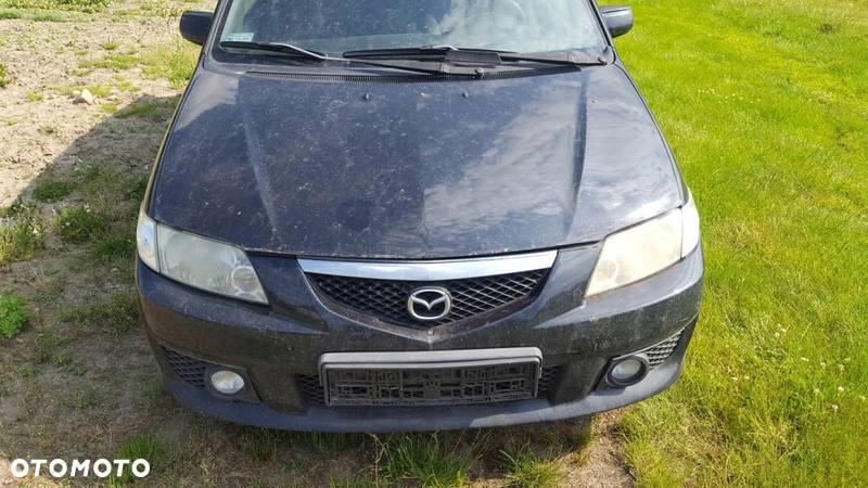 Lampa tył tylnia tylna lewa Mazda Premacy 2003r - 2