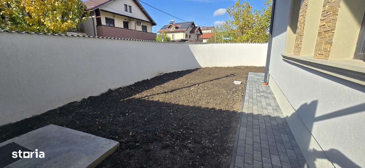 Casă 4 camere , Asfalt, toate utilitățile-16