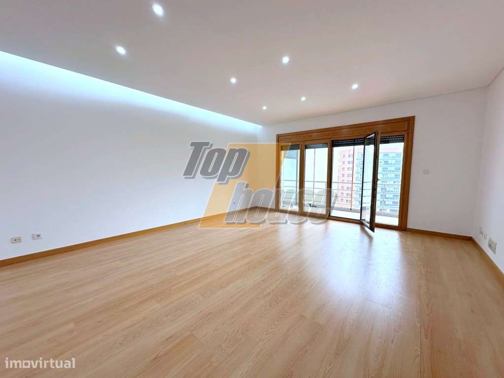 Excelente Apartamento T3 - Colinas do Cruzeiro-2