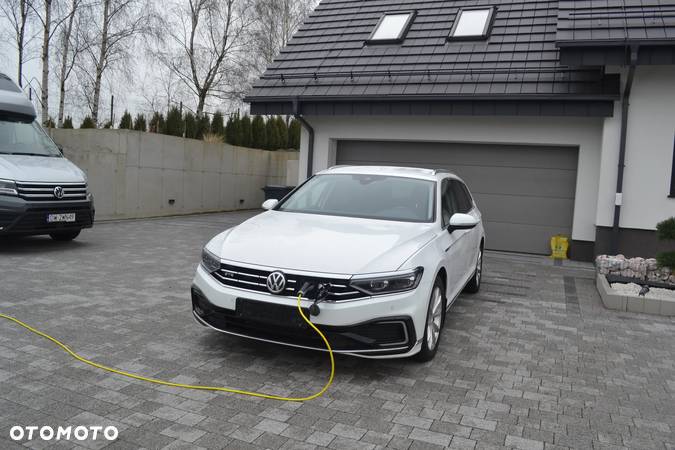 Volkswagen Passat Variant 1.4 TSI Plug-In-Hybrid DSG GTE - 3