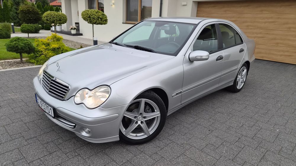 Mercedes-Benz C W203 (2000-2007) 200 Kompressor Classic Sport Edition 2005