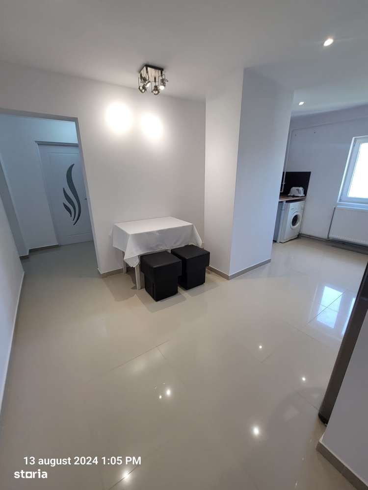 Vanzare  apartament 2 camere mobilat/utilat - zona Micro 3-16