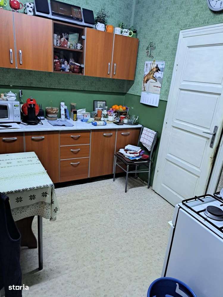 Casă P+E în Ioșia cu 3 camere, bucătărie, 3 băi - Imagine principală: 4/15