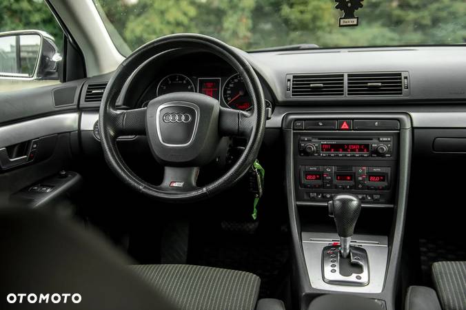 Audi A4 Avant 1.8T Multitronic - 20