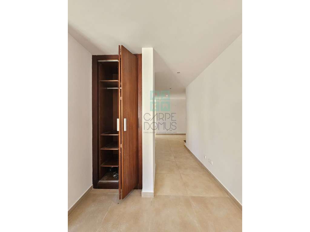 Moradia V4 em Bicesse, Alcabideche-31