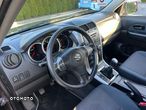 Suzuki Grand Vitara 3.2 V6 Elegance - 11