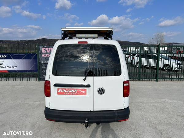 Volkswagen Caddy DSG 2.0 TDI - 13