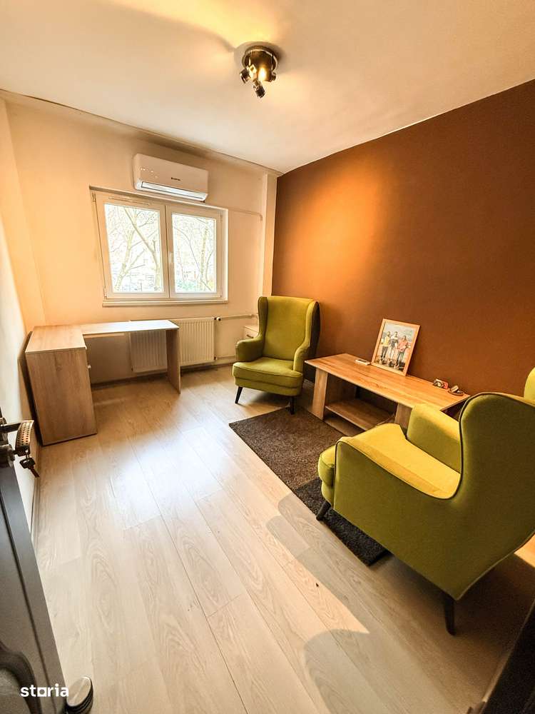 4 camere de vanzare | Etaj 1 | Testeta Cel Mare - Obor