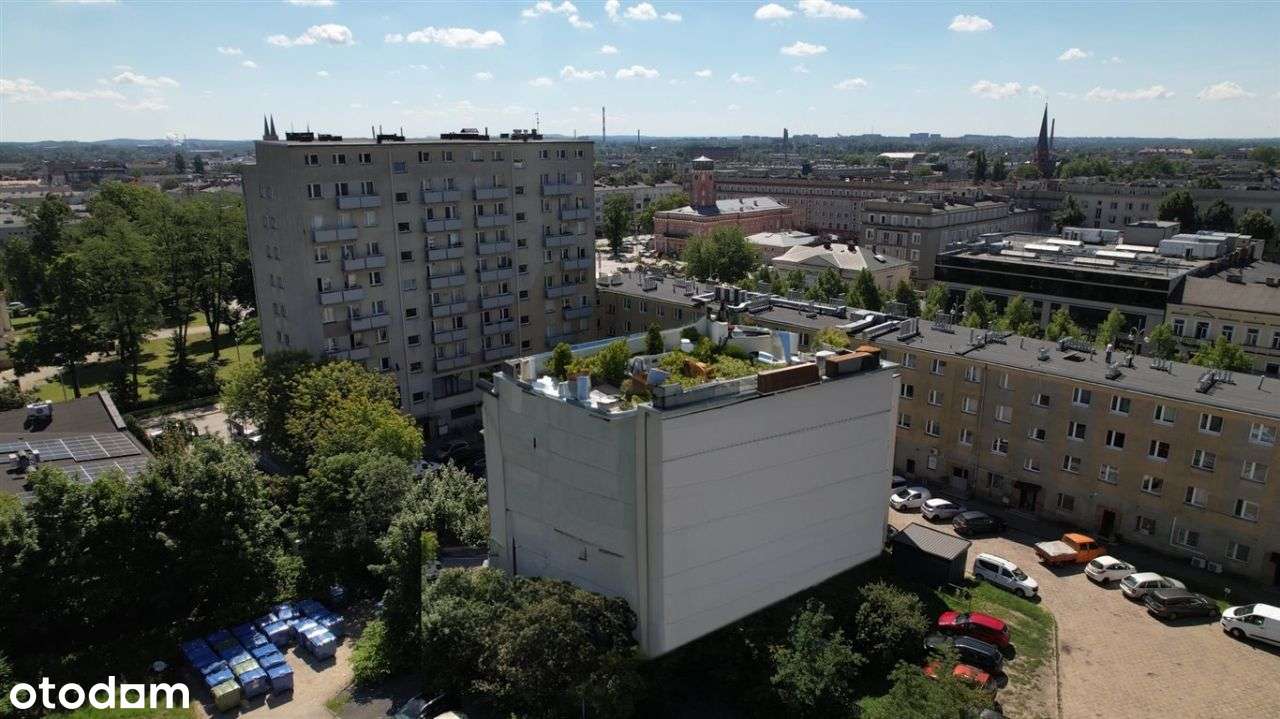 Poddasze w kamienicy. III Aleja Nmp, 6-8 mieszkań-3