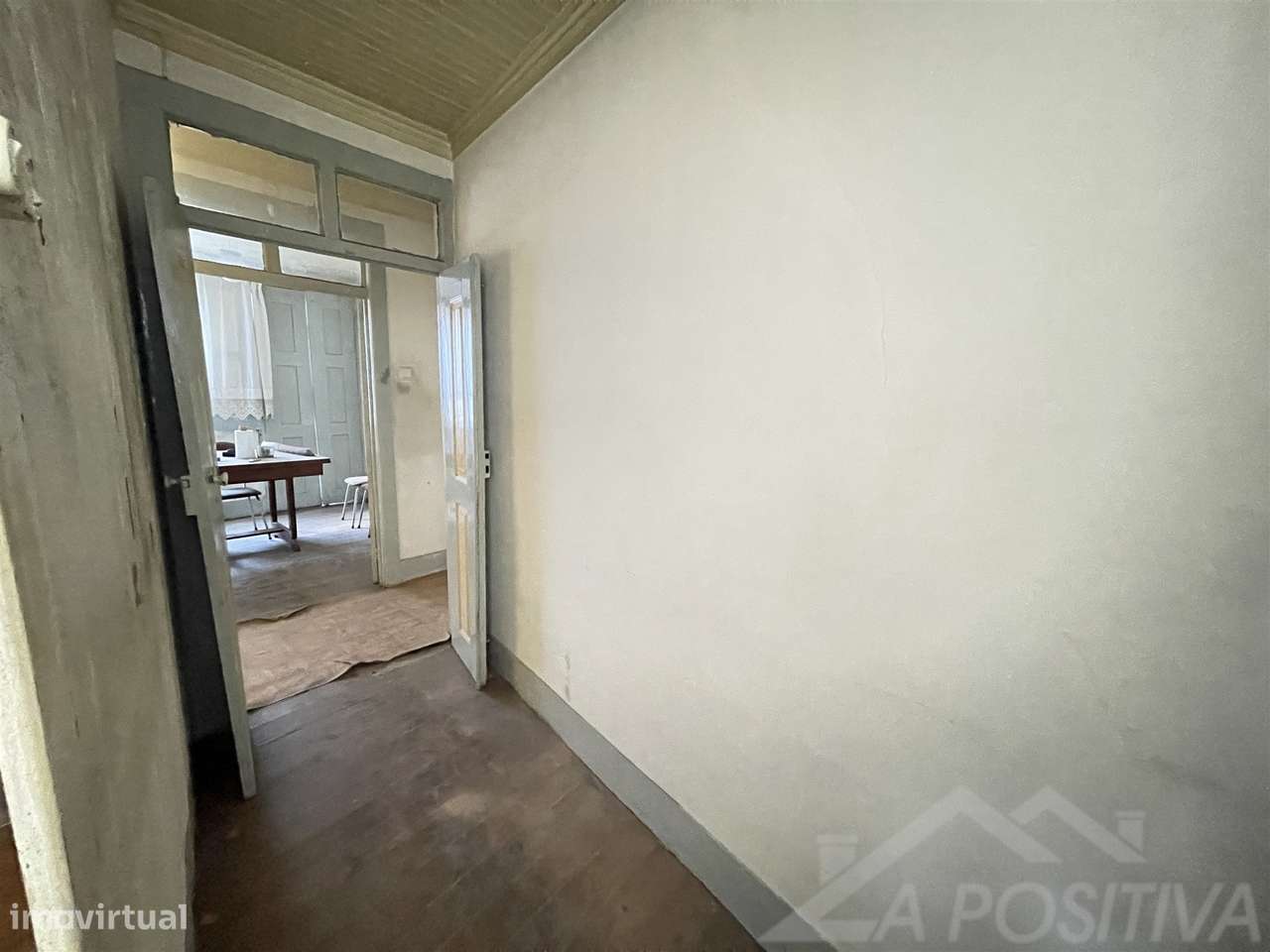 Moradia para Restaurar T3 Venda em Arcozelo,Gouveia-22