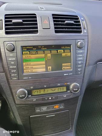 Toyota Avensis 2.0 D-4D Sol plus+NAVI - 10