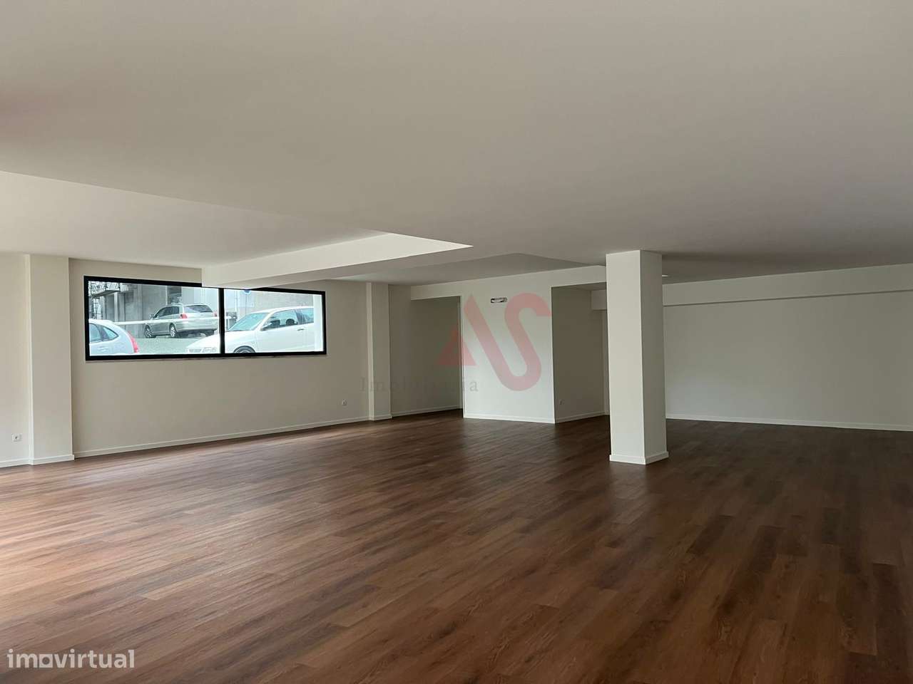 Loja nova com 159,05 m2 no centro de Lousada - Grande imagem: 5/11