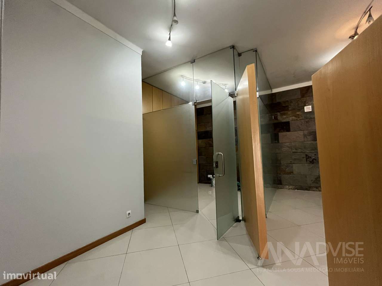 Escritório  Venda em Viseu,Viseu - Grande imagem: 4/16