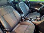 Opel Astra IV 1.4 T Cosmo - 18