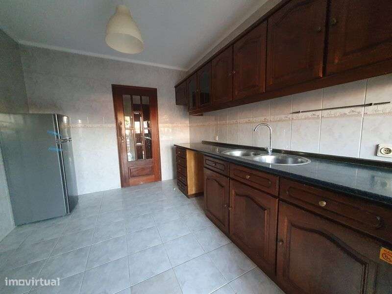 T2 com Garagem em Mafamude – Próximo de Comércio e Serviços-6