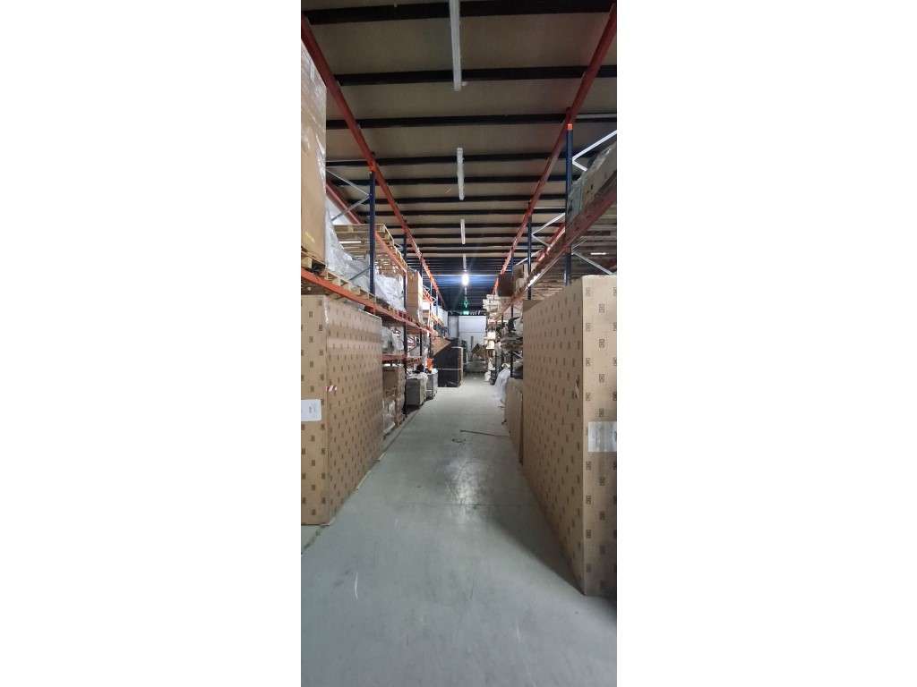 Armazém para Venda e/ou Arrendamento | Zona Industrial de Vialonga ...-24