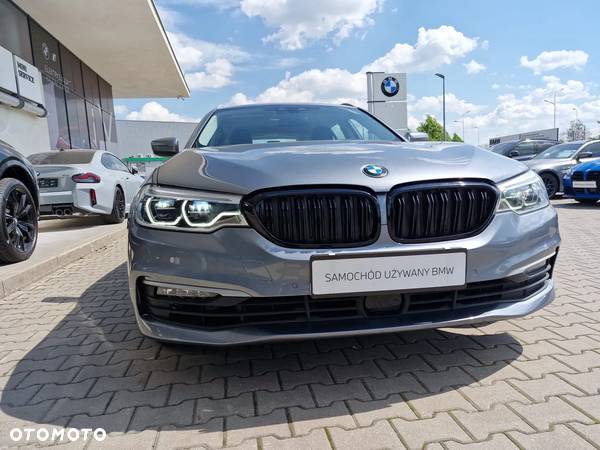 BMW Seria 5 530i xDrive - 3