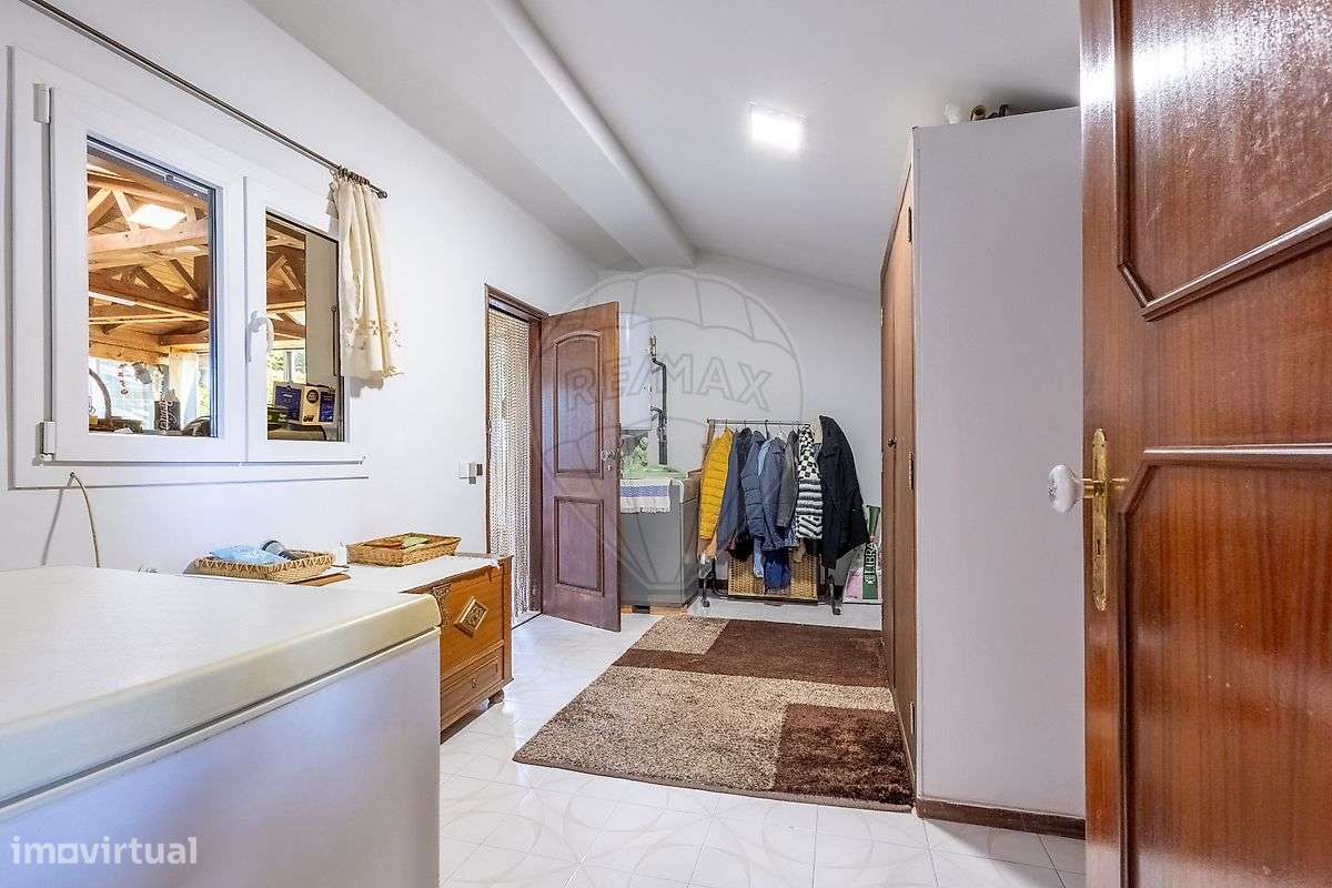 Moradia T4 para venda-43