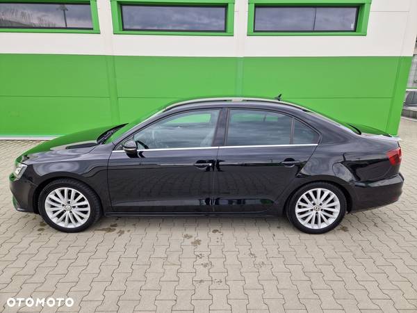 Volkswagen Jetta 1.4 TSI BMT Highline - 2