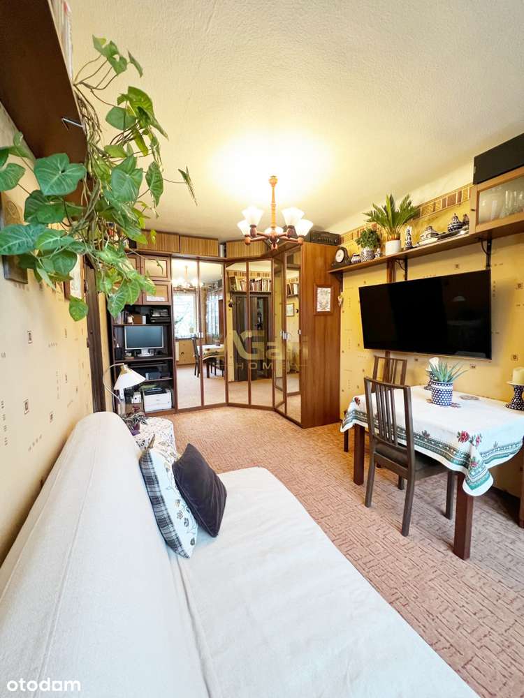 Muranów, kompaktowe 2p+Oddzielna kuchnia.Kamienica-0