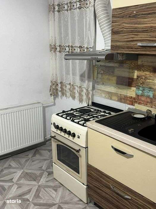 Vand apartament 2 camere - Imagine principală: 3/8