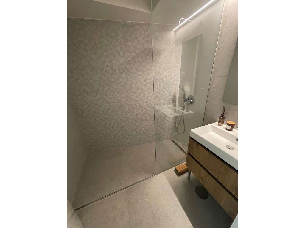 Fantastico T1 com Varanda, proximo da Maternidade Julio Dinis, Porto-8